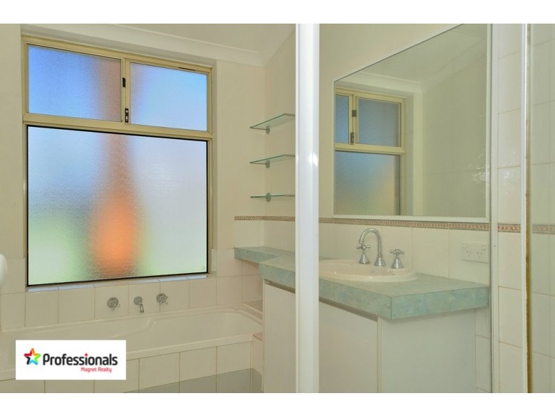 380 Samuel, Mount Helena WA 6082