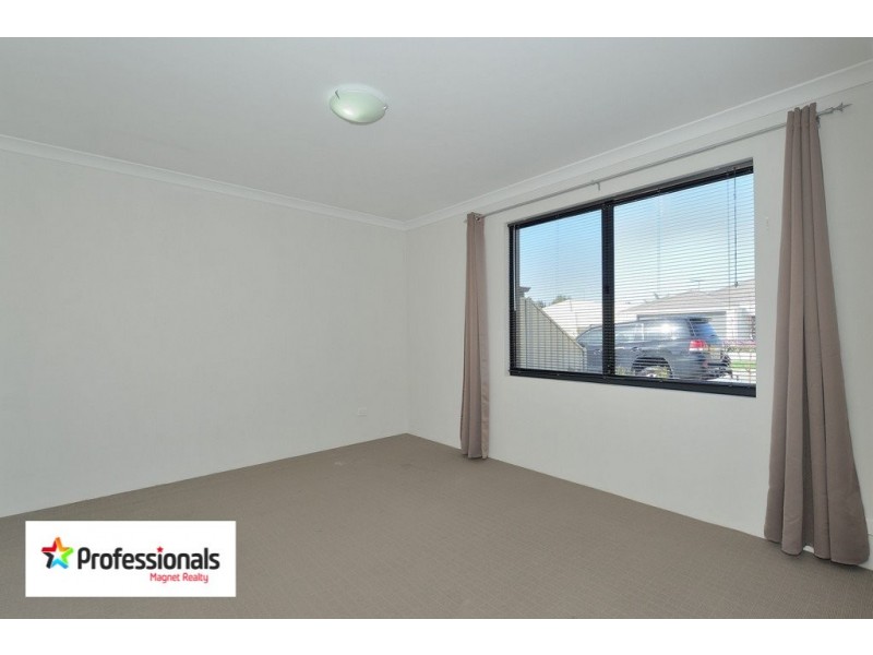 16 Fertito Entrance, Success WA 6164