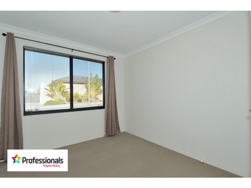 16 Fertito Entrance, Success WA 6164