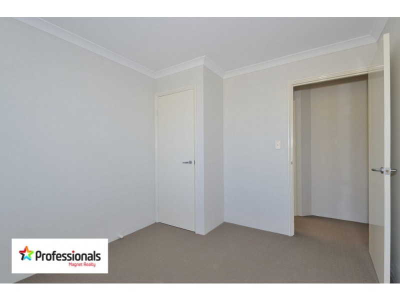 16 Fertito Entrance, Success WA 6164