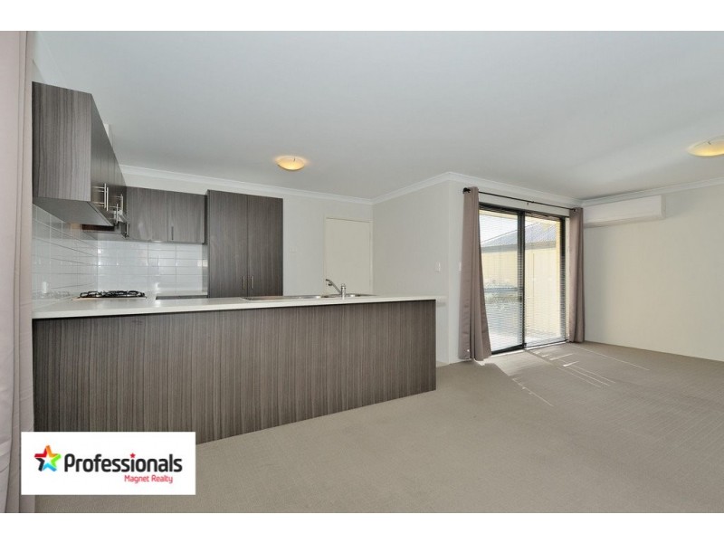 16 Fertito Entrance, Success WA 6164