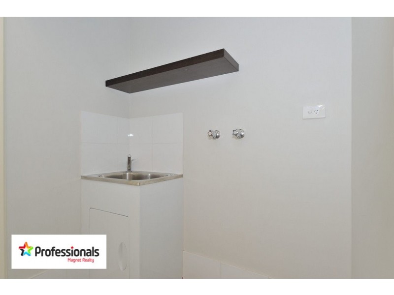 16 Fertito Entrance, Success WA 6164