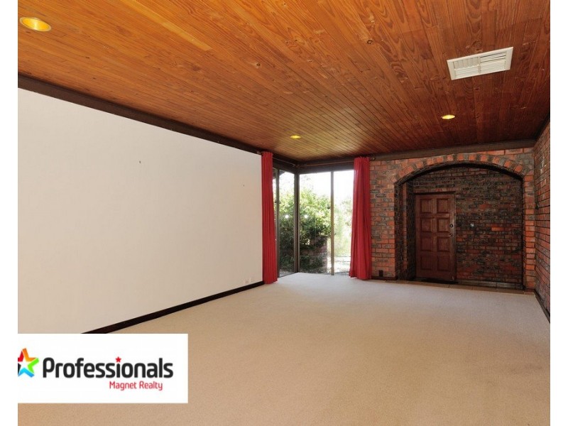9 Waylen Road, Darlington WA 6070
