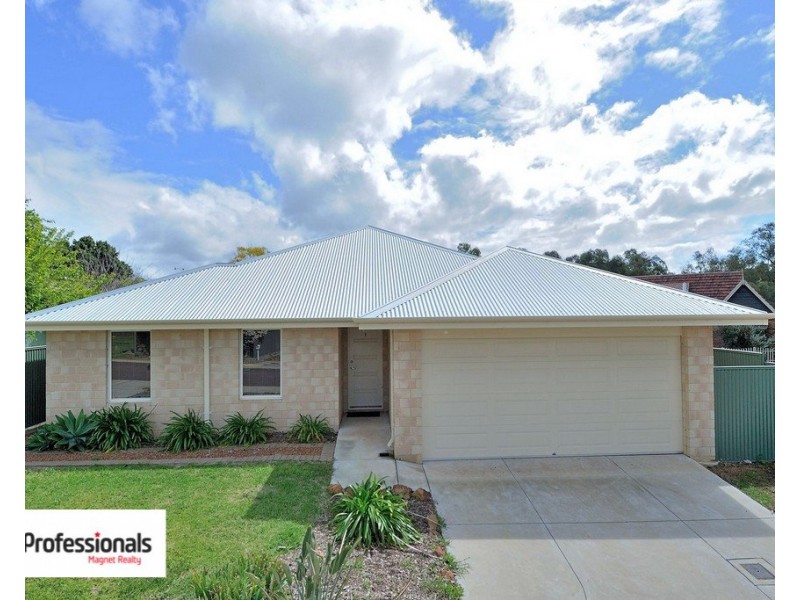 3 Herbert, Toodyay WA 6566