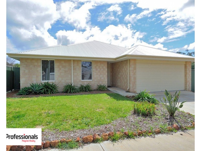 3 Herbert, Toodyay WA 6566