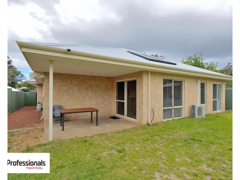 3 Herbert, Toodyay WA 6566