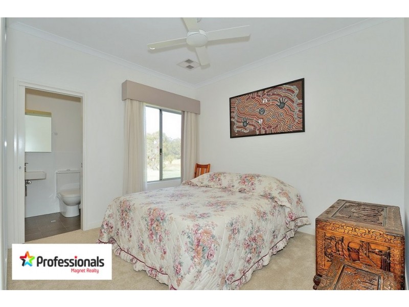 126 Burgess, Gidgegannup WA 6083