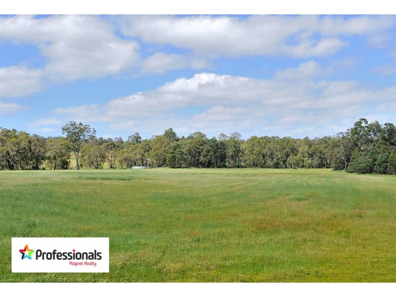 126 Burgess, Gidgegannup WA 6083