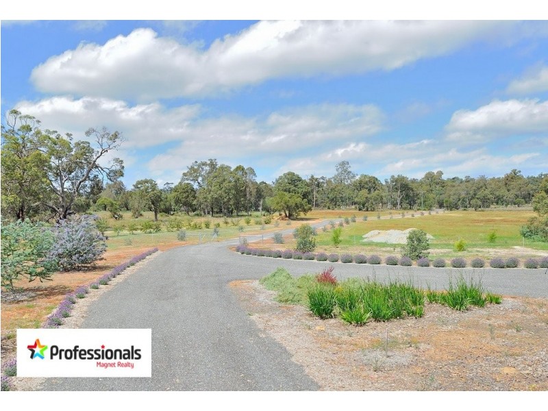 126 Burgess, Gidgegannup WA 6083