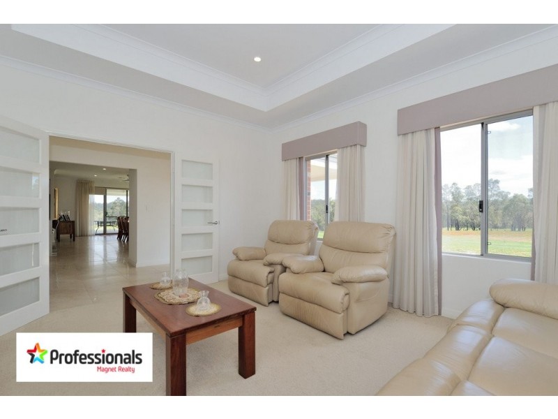 126 Burgess, Gidgegannup WA 6083