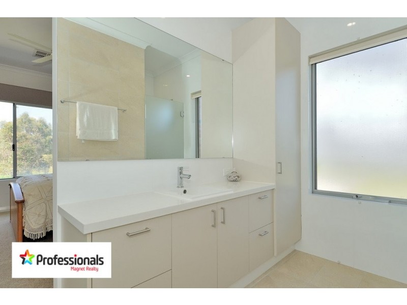 126 Burgess, Gidgegannup WA 6083