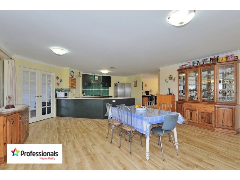 100 Olive, Wundowie WA 6560