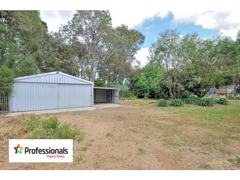 27 Dargin Street, Mount Helena WA 6082