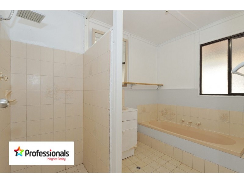 27 Dargin Street, Mount Helena WA 6082