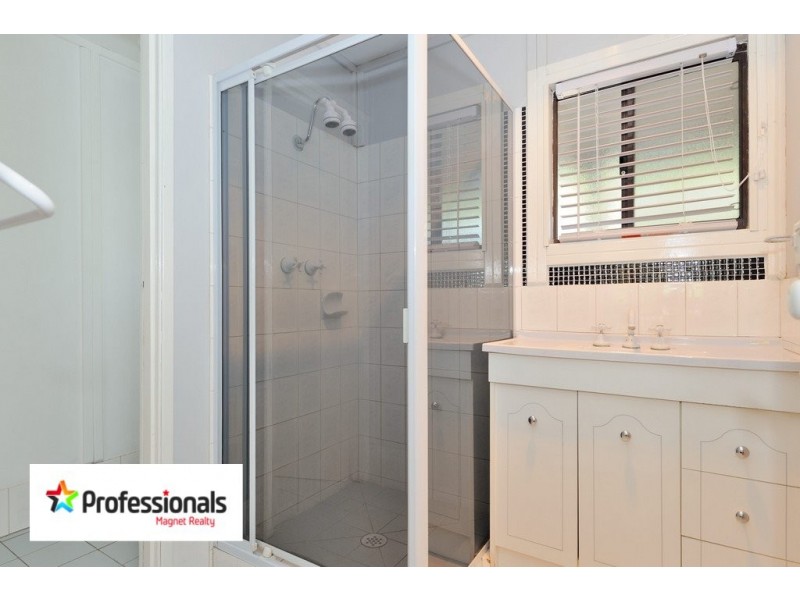 27 Dargin Street, Mount Helena WA 6082