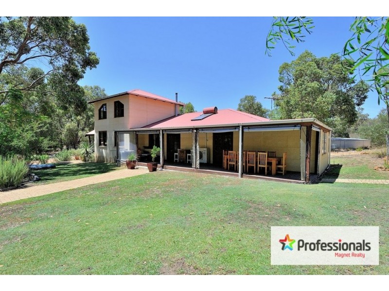 8 Ballymore Place, Gidgegannup WA 6083