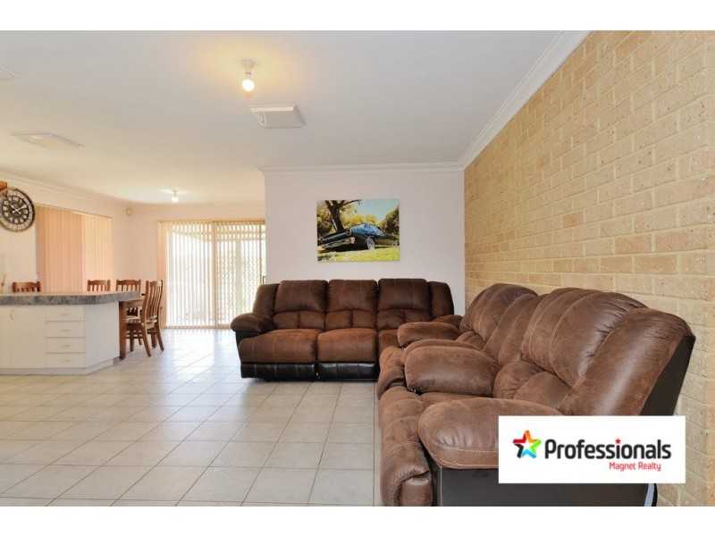 12 Honey Street, Mount Helena WA 6082