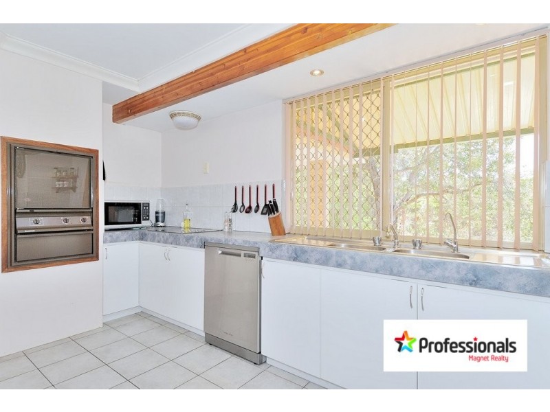 12 Honey Street, Mount Helena WA 6082