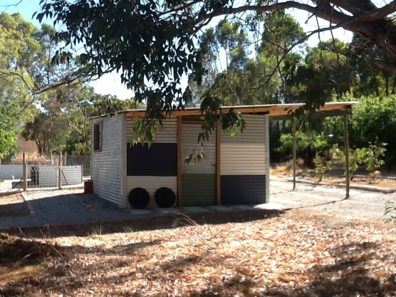 120 Woodlands Road, Stoneville WA 6081