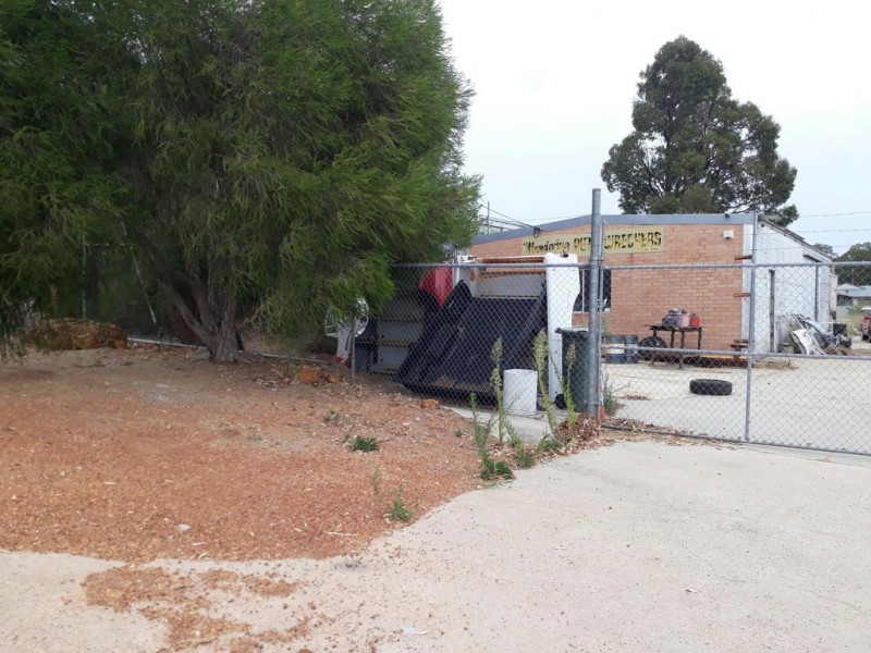 26 Wandeara Crescent, Mundaring WA 6073