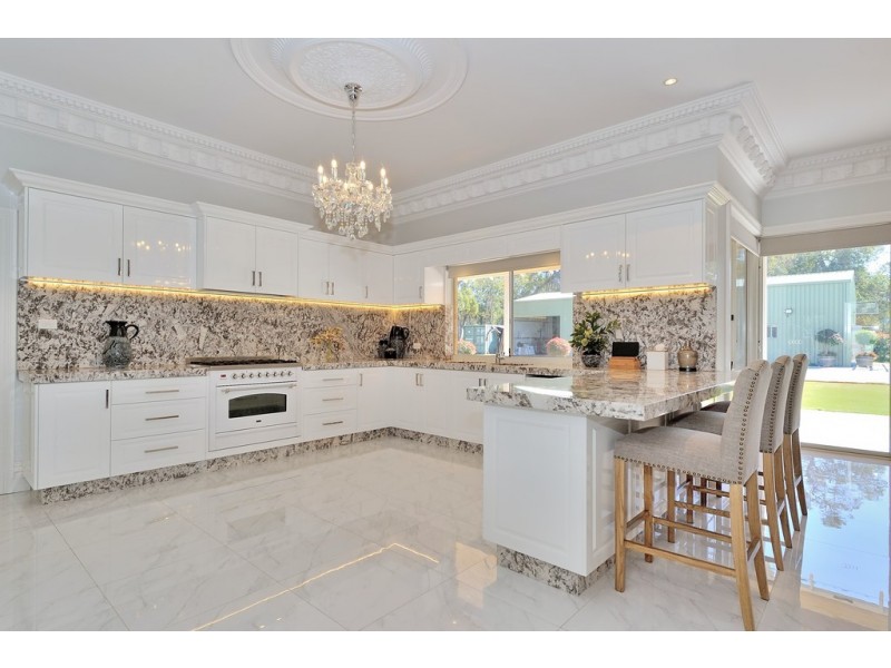 100 Redtail Rise, Stoneville WA 6081