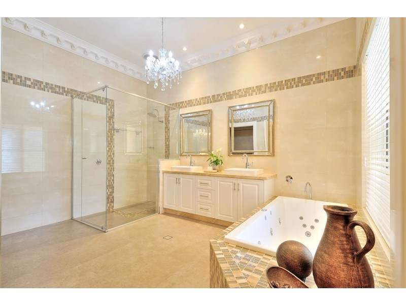 100 Redtail Rise, Stoneville WA 6081