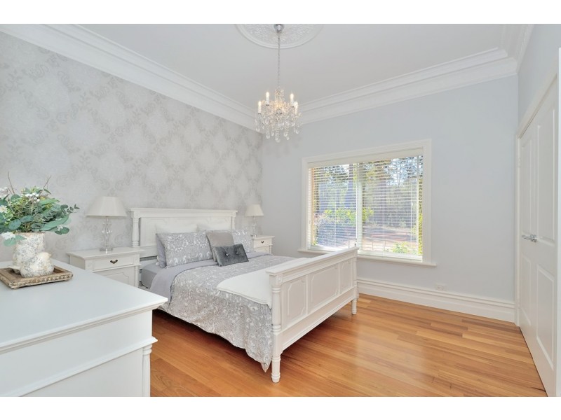 100 Redtail Rise, Stoneville WA 6081