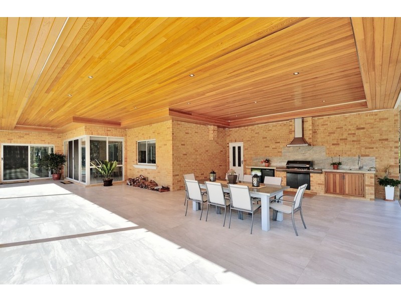 100 Redtail Rise, Stoneville WA 6081