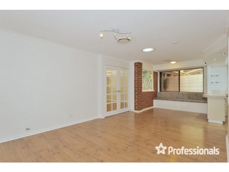 28 Painter Crescent, Mundaring WA 6073