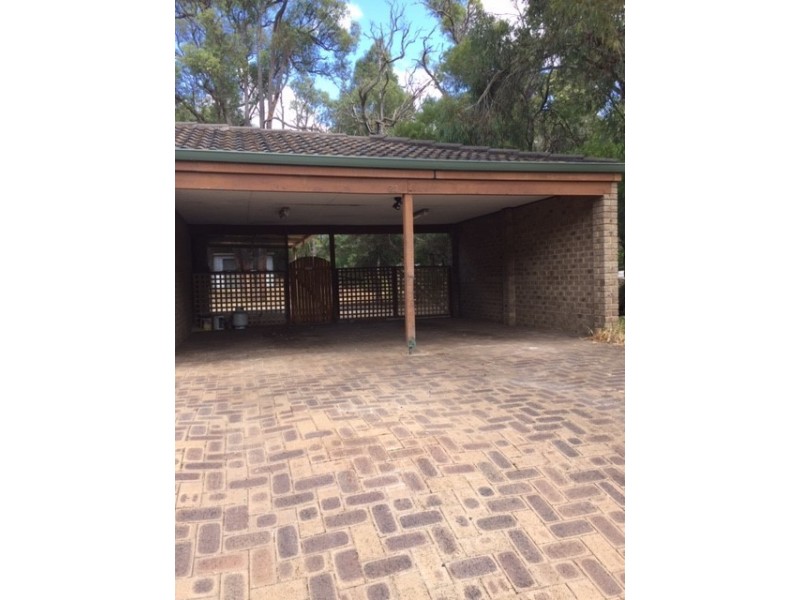 23 Clayden, Wooroloo WA 6558