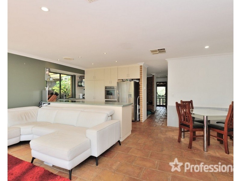 3 Padbury Road, Darlington WA 6070