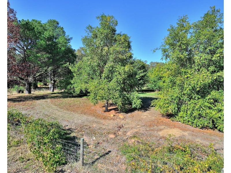 5950 Great Eastern Highway, Mundaring WA 6073