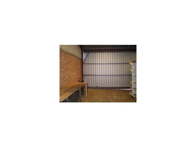 6 Burra Street, Mundaring WA 6073