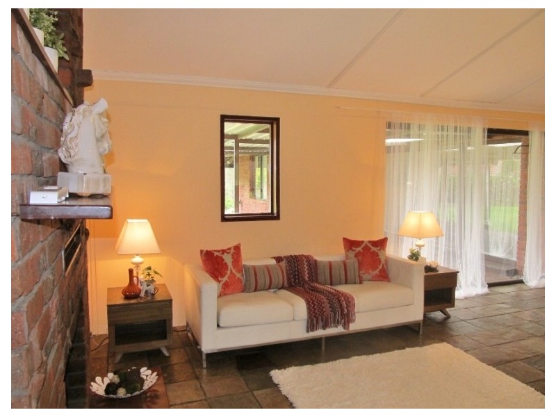 160 Hill Road, Parkerville WA 6081