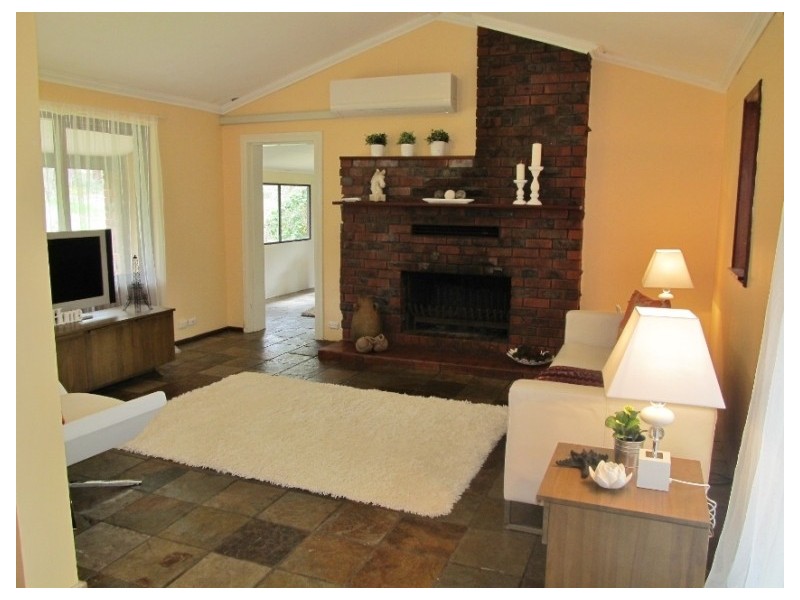 160 Hill Road, Parkerville WA 6081