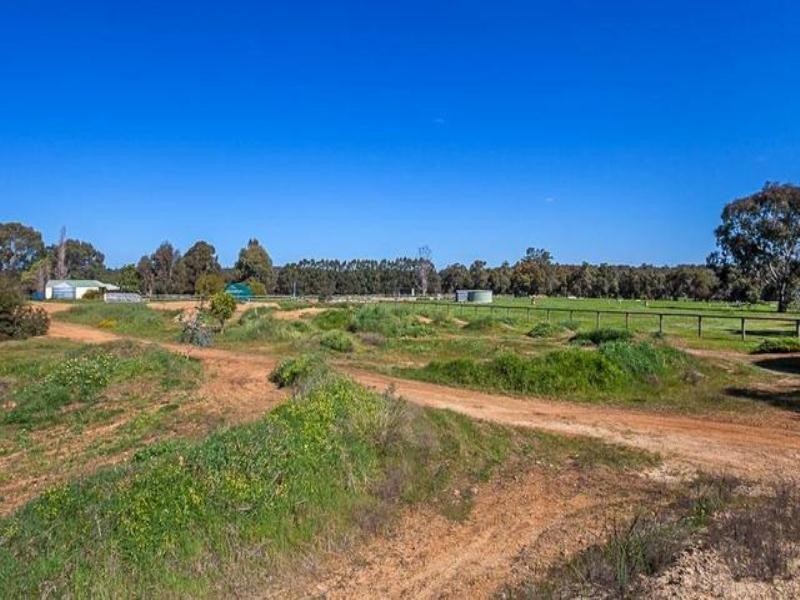 19 O’Brien Road, Gidgegannup WA 6083