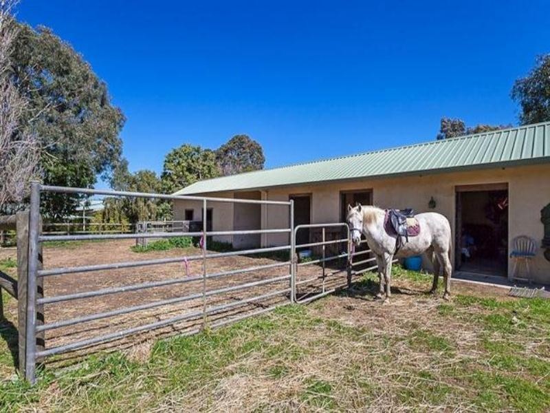 19 O’Brien Road, Gidgegannup WA 6083
