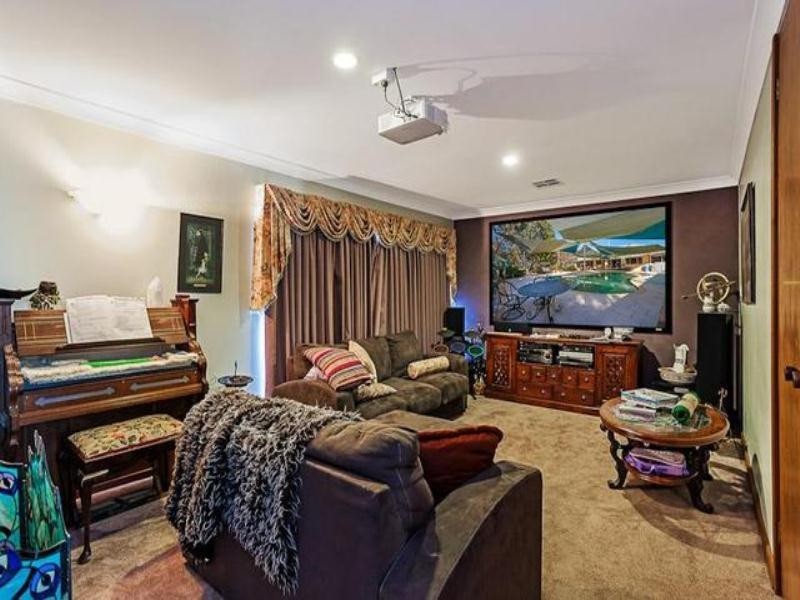 19 O’Brien Road, Gidgegannup WA 6083