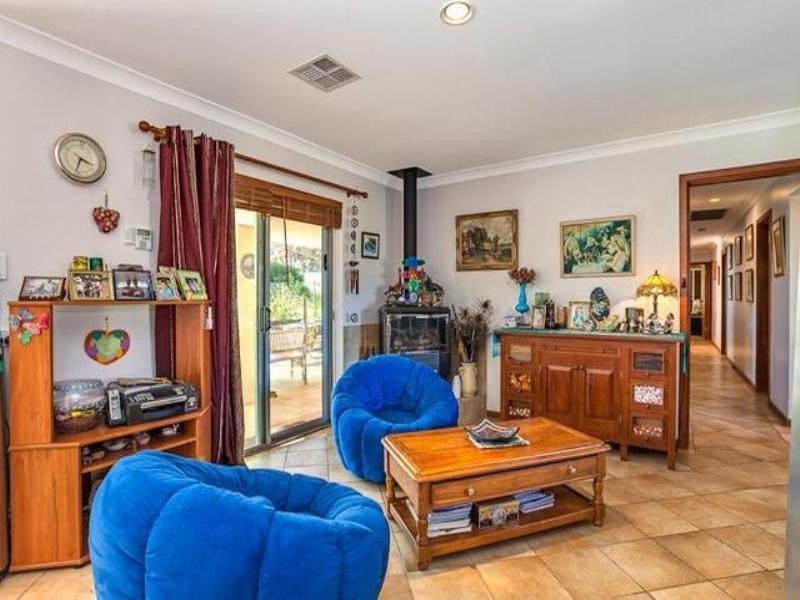 19 O’Brien Road, Gidgegannup WA 6083