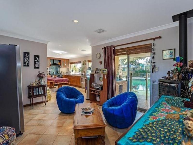 19 O’Brien Road, Gidgegannup WA 6083