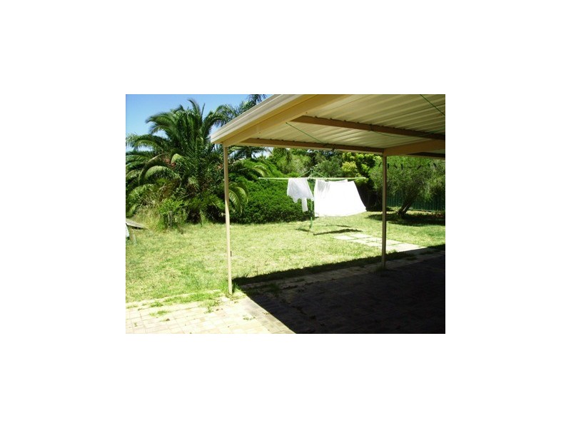 90 Ewart, Midland WA 6056