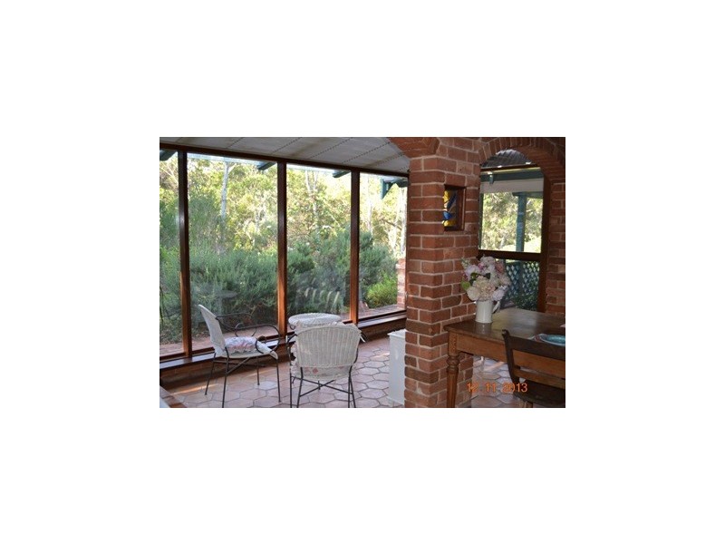 124 Hardey, Glen Forrest WA 6071