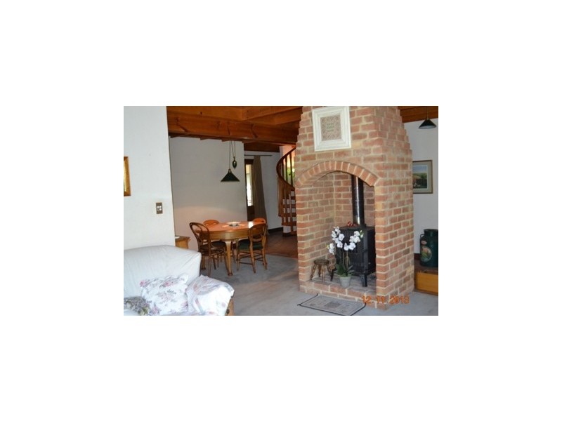 124 Hardey, Glen Forrest WA 6071