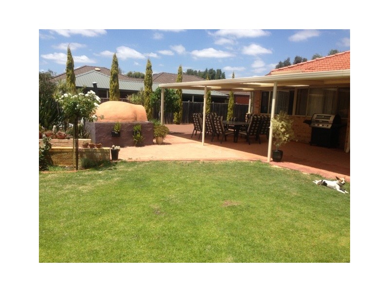 74 Chardonnay Drive, The Vines WA 6069