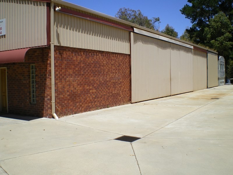 89 and 91 Wandeara Crescent, Mundaring WA 6073