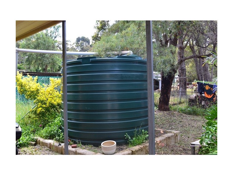 50 Sexton Street, Sawyers Valley WA 6074