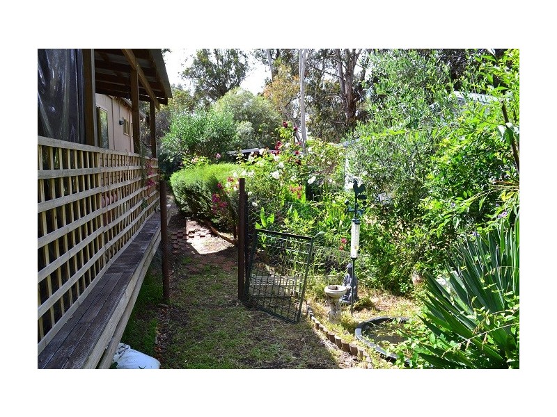 50 Sexton Street, Sawyers Valley WA 6074