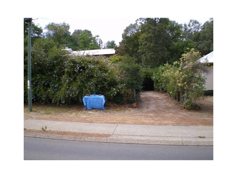 16 Byfield Road, Parkerville WA 6081