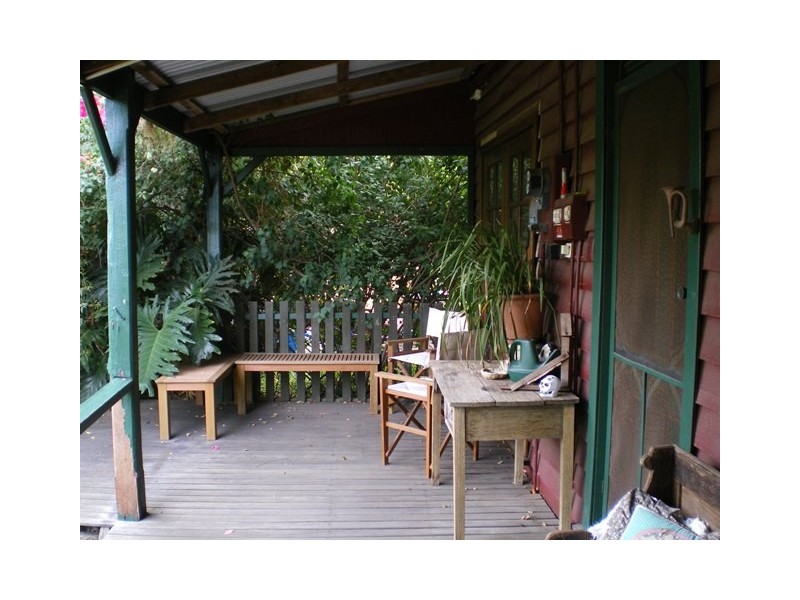 16 Byfield Road, Parkerville WA 6081