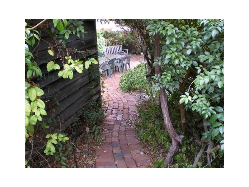 16 Byfield Road, Parkerville WA 6081